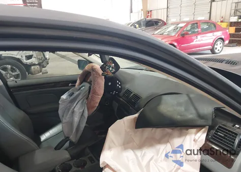 2003 BMW 325I из США, поврежденный, VIN WBAAZ33403PH33803